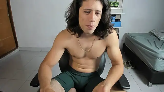 imtonny19 online show from October 3, 2025, 1:02 am