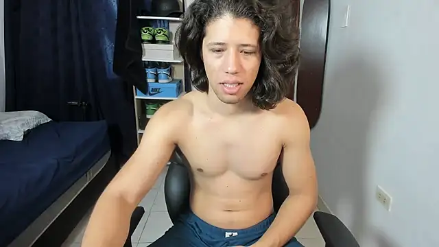 imtonny19 online show from March 7, 2026, 3:31 pm