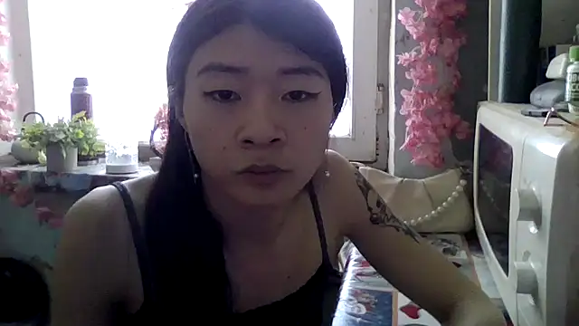 CarlyJoy online show from March 4, 2026, 11:16 am