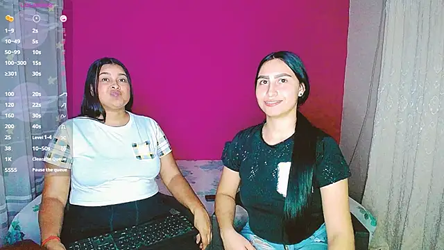 Snapshot of violeta_rous chatting on February 13, 2025, 2:56 am violeta rous online show from February 13, 2025, 2:56 am