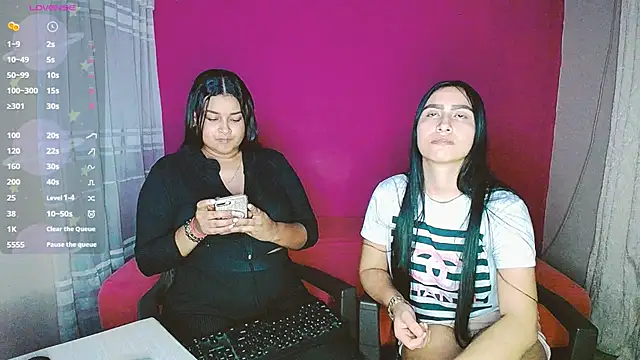 Snapshot of violeta_rous chatting on March 4, 2025, 3:00 am violeta rous online show from March 4, 2025, 3:00 am