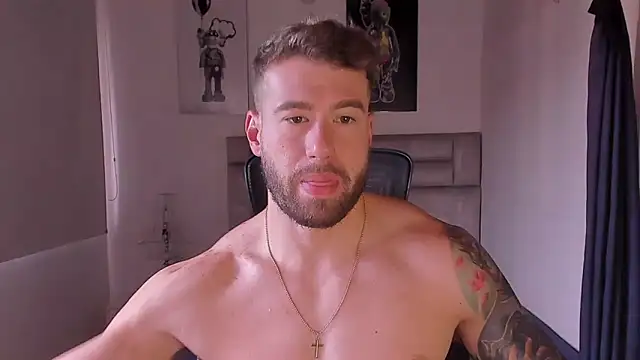 paul rogerr online show from November 4, 2025, 12:48 pm