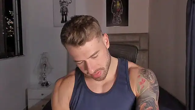 paul rogerr online show from November 15, 2025, 2:09 am