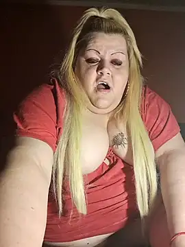 Snapshot of ducicsajsziii chatting on December 10, 2024, 9:43 pm ducicsajsziii online show from December 10, 2024, 9:43 pm