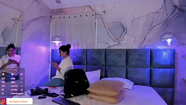 Snapshot of Gaby_Blaze chatting on December 10, 2024, 11:51 pm Gaby Blaze online show from December 10, 2024, 11:51 pm