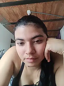 Snapshot of Danna_777 chatting on May 28, 2026, 2:58 pm Danna 777 online show from May 28, 2026, 2:58 pm