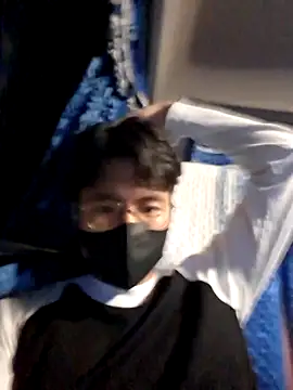 Gwencloudy online show from March 14, 2026, 12:43 pm