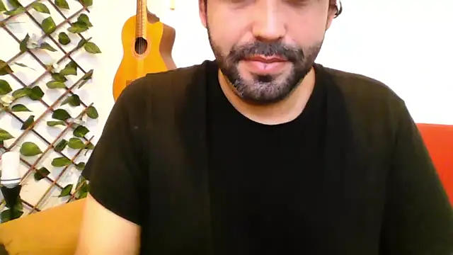 Snapshot of geeklatin88 chatting on October 20, 2025, 8:53 pm geeklatin88 online show from October 20, 2025, 8:53 pm