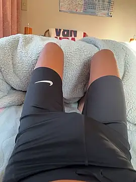 TYTYTYTY130130 online show from November 28, 2025, 11:40 pm