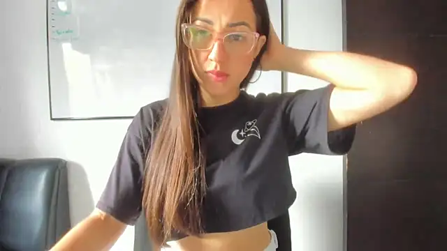 squirttati33 online show from October 15, 2025, 1:11 pm