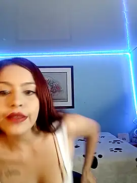 Snapshot of Luciana_and_Neitan chatting on September 22, 2025, 11:18 pm Luciana and Neitan online show from September 22, 2025, 11:18 pm