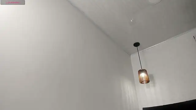 dolly zoe online show from March 24, 2026, 11:37 am