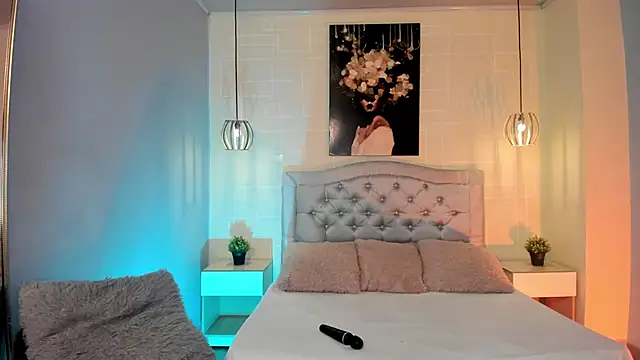 ayshel   online show from February 12, 2025, 9:52 am