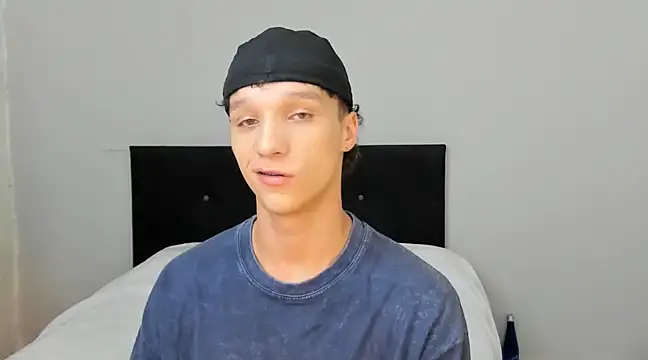 angelcortes online show from March 21, 2025, 11:55 am