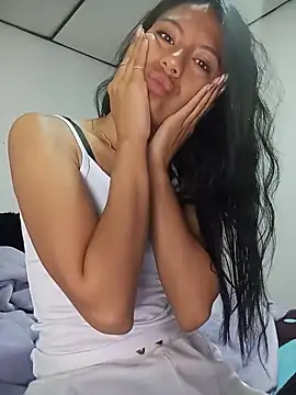 Snapshot of Tammyforever chatting on June 10, 2026, 12:48 pm Tammyforever online show from June 10, 2026, 12:48 pm