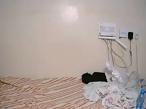 Snapshot of Sweet_nelly chatting on September 13, 2025, 6:51 pm Sweet nelly online show from September 13, 2025, 6:51 pm