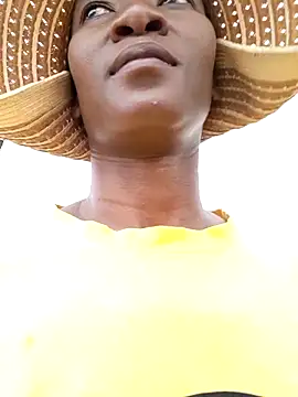 NikkiDickSavage online show from February 20, 2026, 11:32 am