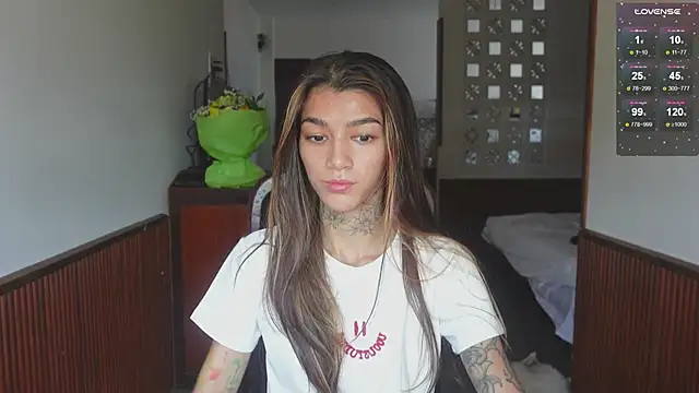 vinkitinkii online show from February 19, 2026, 6:31 am