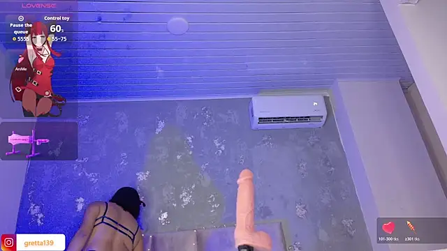 Snapshot of _Gretta chatting on December 18, 2025, 8:15 pm Gretta online show from December 18, 2025, 8:15 pm