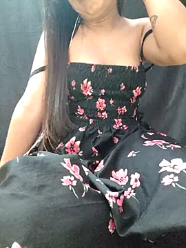 Snapshot of Roshni_98 chatting on September 21, 2025, 4:36 am Roshni 98 online show from September 21, 2025, 4:36 am