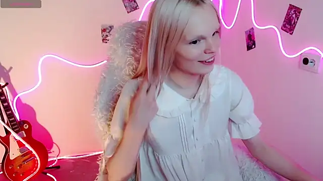 Emily Nyaffee online show from September 10, 2025, 5:24 pm