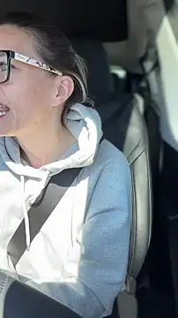 LadyLena1 online show from April 3, 2026, 9:13 pm