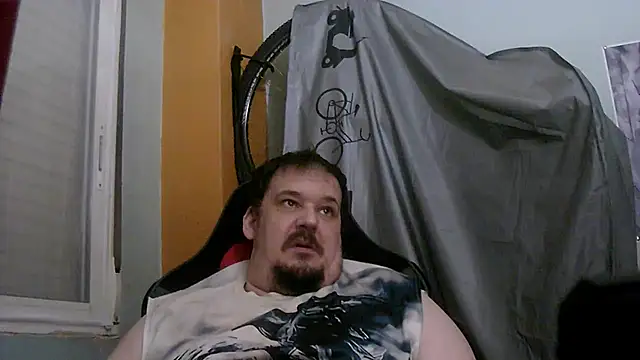 porkorossy online show from May 10, 2026, 9:09 pm