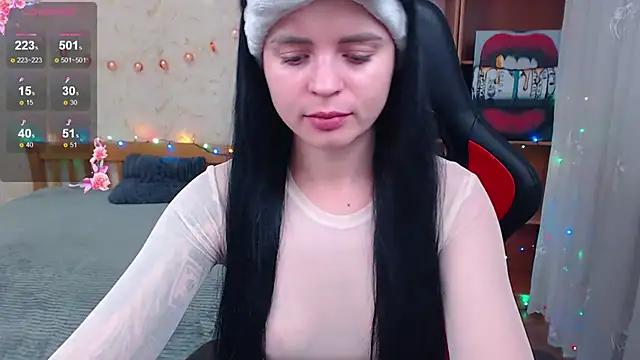 JuicyJess online show from December 16, 2025, 7:41 pm