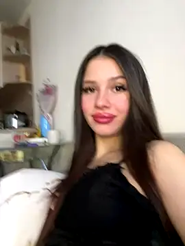 SofiaLaLight online show from September 26, 2025, 9:13 am