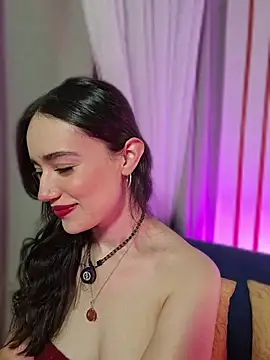 Kate Amaretto  online show from April 4, 2026, 1:04 am