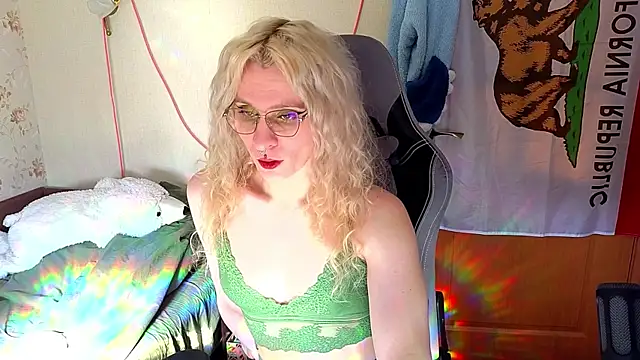 Lori Myaf online show from April 2, 2026, 1:20 pm