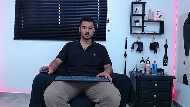 KinkyAllisonSub online show from December 21, 2024, 7:27 pm