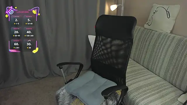 Alice hailey  online show from October 26, 2025, 4:02 pm