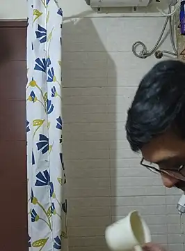 surfer fun29 online show from December 15, 2024, 11:23 am