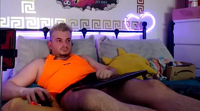 Snapshot of erotico69xxx chatting on February 22, 2025, 1:44 am erotico69xxx online show from February 22, 2025, 1:44 am