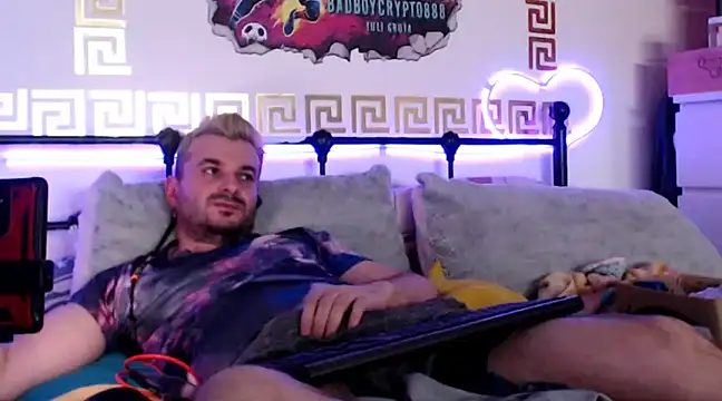 Snapshot of erotico69xxx chatting on February 28, 2025, 12:43 am erotico69xxx online show from February 28, 2025, 12:43 am