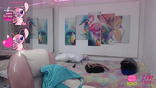 alegriamartinez online show from September 19, 2025, 7:25 pm