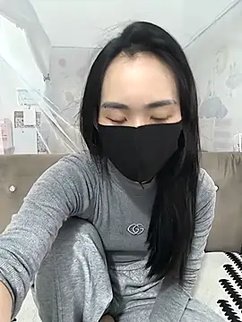 I AM NOT A SLUT online show from March 12, 2026, 2:29 am