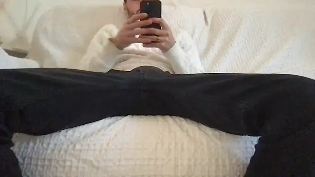 Snapshot of athenphysics chatting on January 19, 2026, 11:03 am athenphysics online show from January 19, 2026, 11:03 am