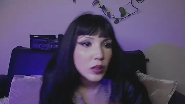 Snapshot of aomi_xo chatting on February 12, 2025, 7:55 am aomi xo online show from February 12, 2025, 7:55 am