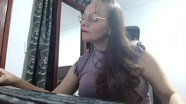 Snapshot of asleycavta chatting on October 22, 2025, 5:13 pm asleycavta online show from October 22, 2025, 5:13 pm