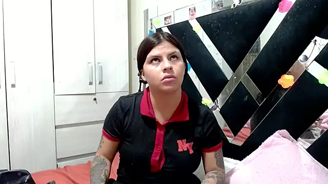 Snapshot of katery_wok11 chatting on June 6, 2026, 2:49 am katery wok11 online show from June 6, 2026, 2:49 am