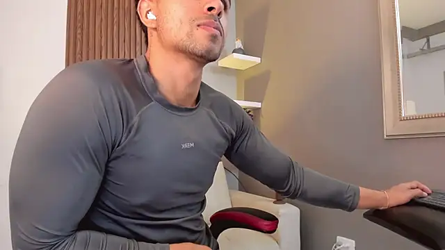 liam collins21 online show from February 21, 2025, 3:10 pm