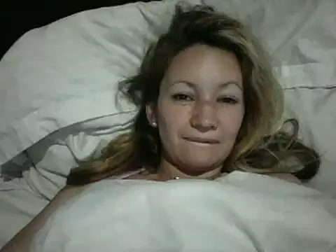 Paulita x3 online show from October 18, 2025, 10:49 am