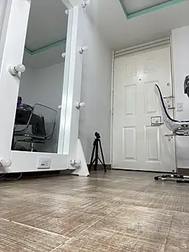 Lexa queen online show from December 23, 2025, 2:42 am