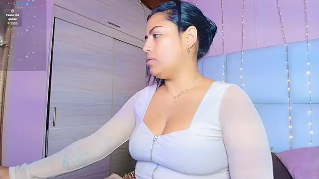 kiana cream online show from March 5, 2025, 11:38 am