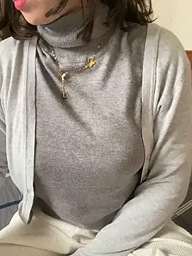 Snapshot of Ruby_bear chatting on February 10, 2025, 7:26 am Ruby bear online show from February 10, 2025, 7:26 am