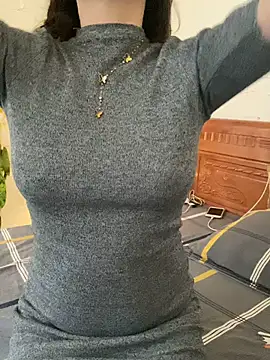 Snapshot of Ruby_bear chatting on February 12, 2025, 7:55 am Ruby bear online show from February 12, 2025, 7:55 am