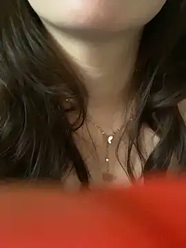 Snapshot of Ruby_bear chatting on February 23, 2025, 4:39 am Ruby bear online show from February 23, 2025, 4:39 am