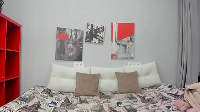 Tiny JuJu online show from November 21, 2025, 1:15 am